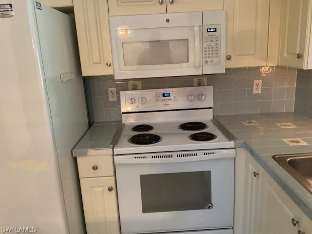 4190 Jace Ct Property Photo 18