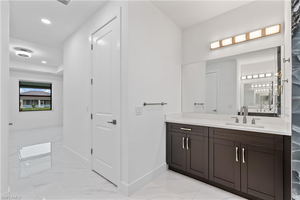 424 Sw 26th Ave Property Photo 19