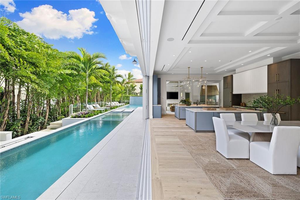 2131 Marina Dr Property Photo 9