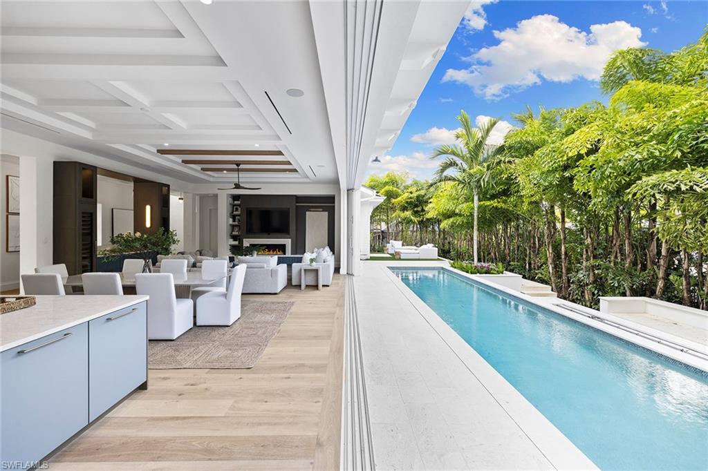 2131 Marina Dr Property Photo 10