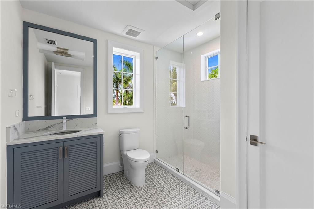 2131 Marina Dr Property Photo 38