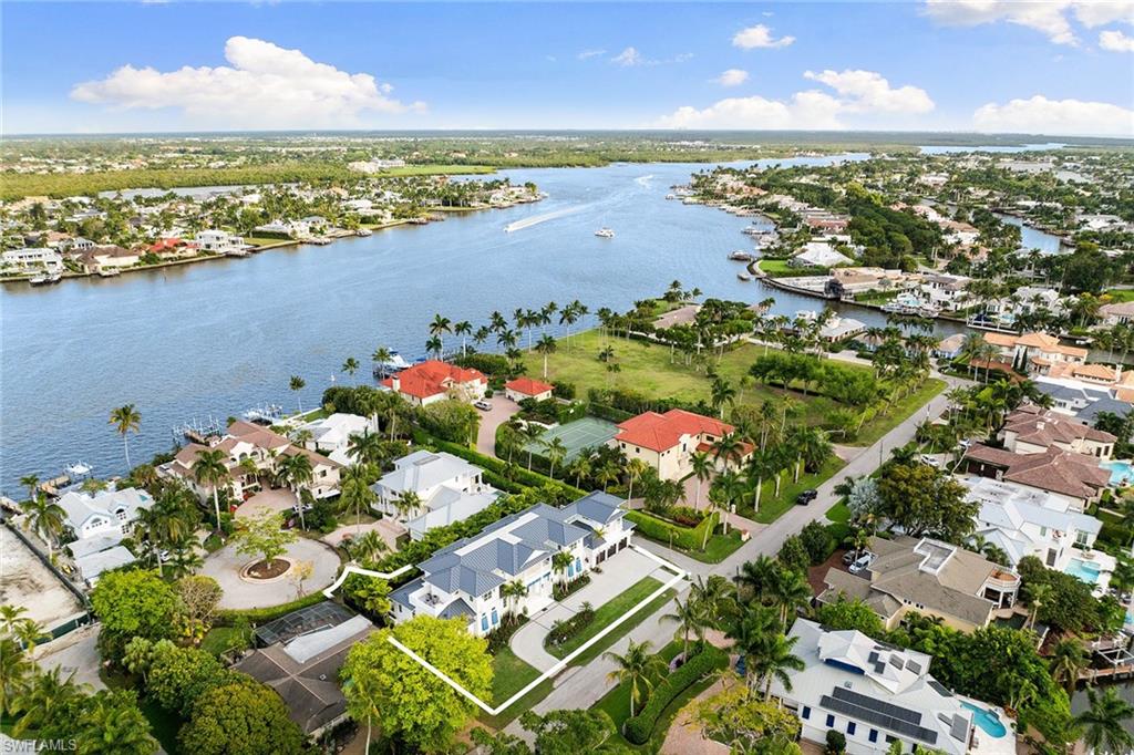 2131 Marina Dr Property Photo 44