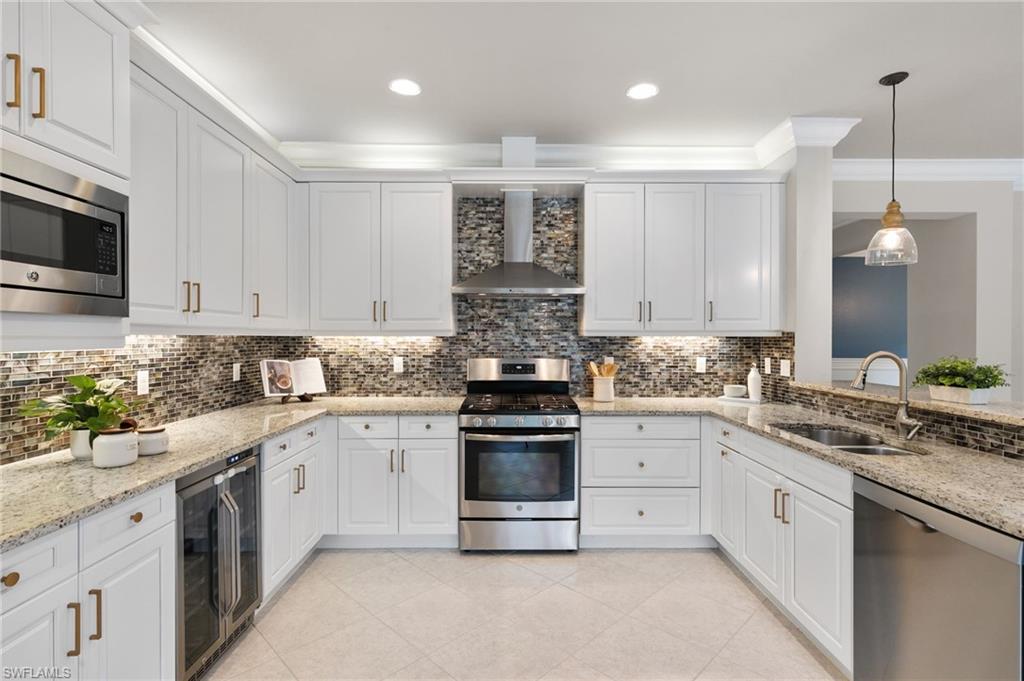 4384 Aurora St Property Photo 1