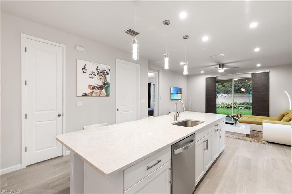 4546 Arboretum Cir # 104 Property Photo 13