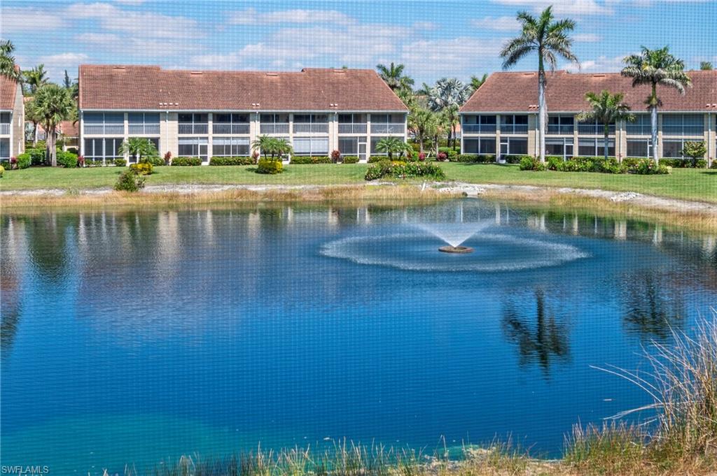 2381 Hidden Lake Ct # 12 Property Photo 2