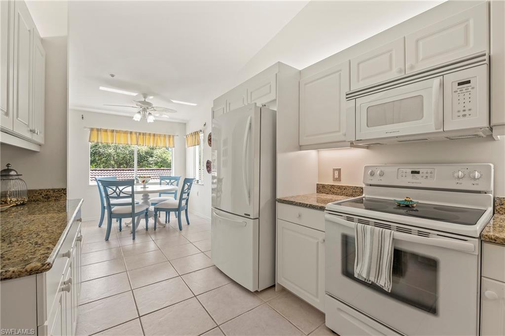 2381 Hidden Lake Ct # 12 Property Photo 8