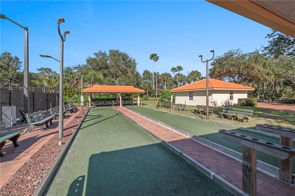 2381 Hidden Lake Ct # 12 Property Photo 33