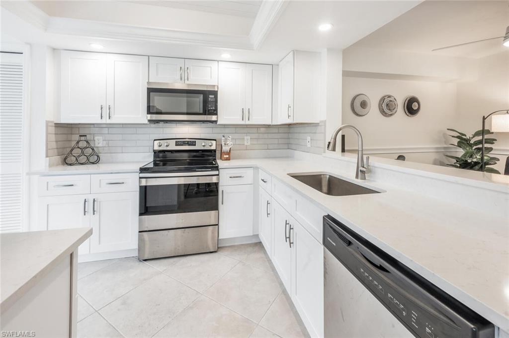 7300 Saint Ives Way # 5208 Property Photo 9