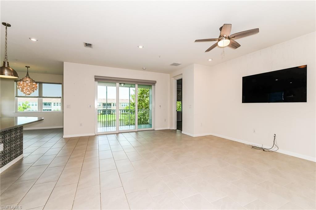 4721 Arboretum Cir # 201 Property Photo 2