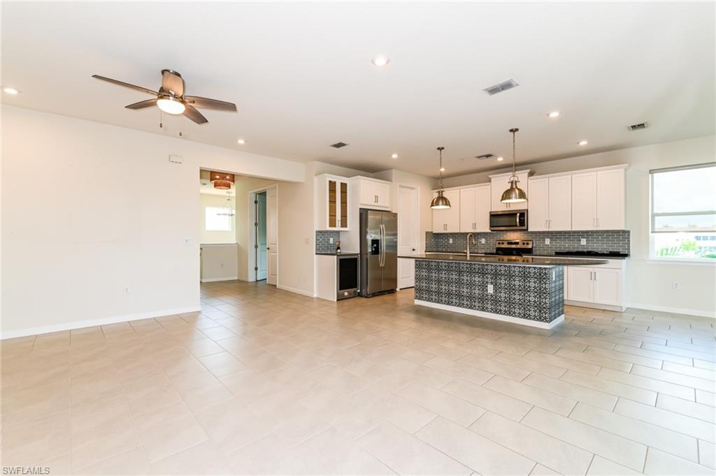 4721 Arboretum Cir # 201 Property Photo 4