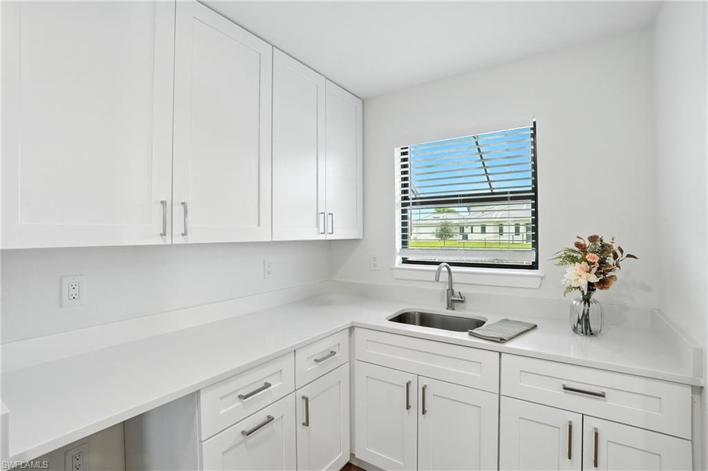 2216 Sw 4th Ave Property Photo 32