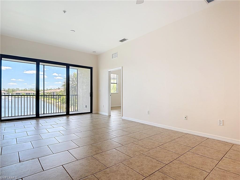 15098 Palmer Lake Cir # 205 Property Photo 15