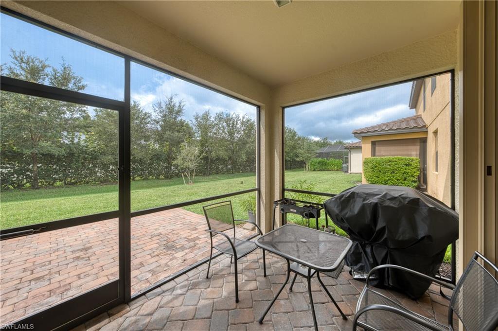 4228 Raffia Palm Cir Property Photo 32