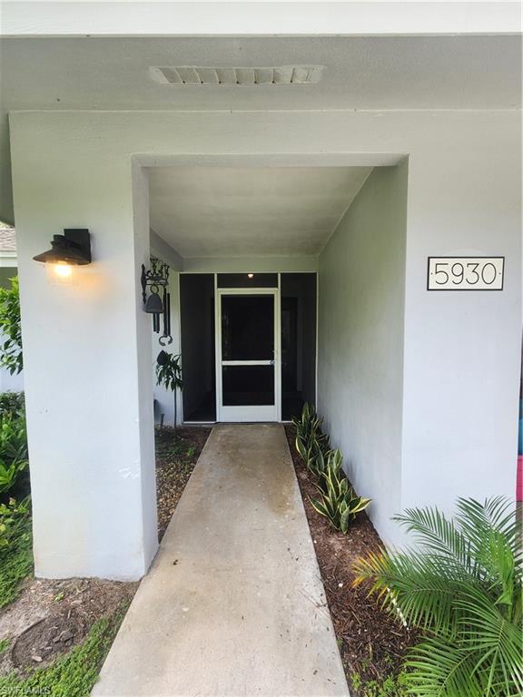 5930 Spanish Oaks Ln Property Photo 4