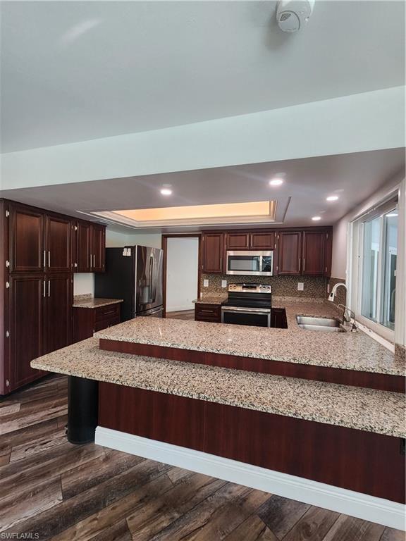 5930 Spanish Oaks Ln Property Photo 10