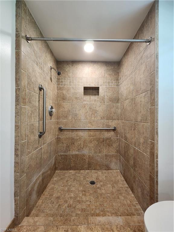 5930 Spanish Oaks Ln Property Photo 17