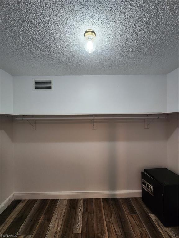 5930 Spanish Oaks Ln Property Photo 18