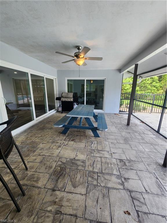 5930 Spanish Oaks Ln Property Photo 28