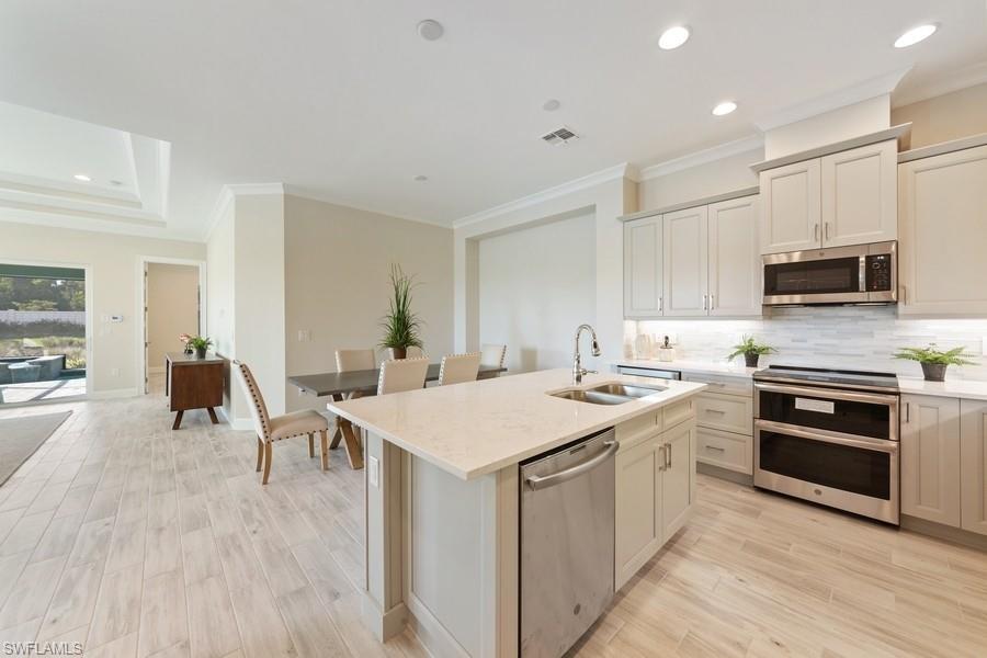 8924 Calypso Ct Property Photo 9