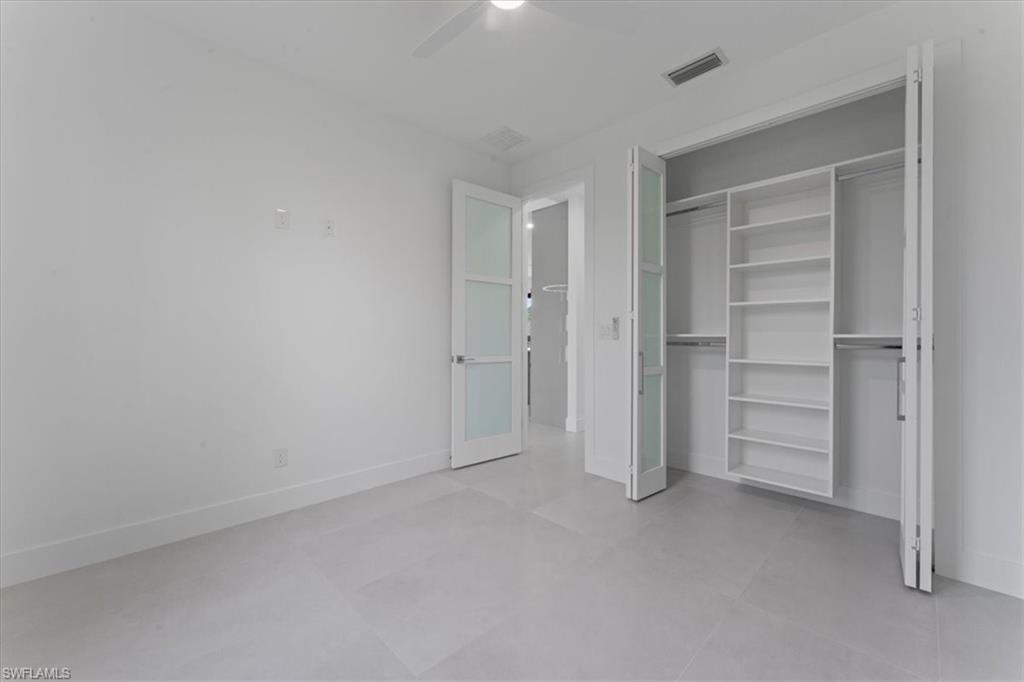 731 Colyer St E Property Photo 20