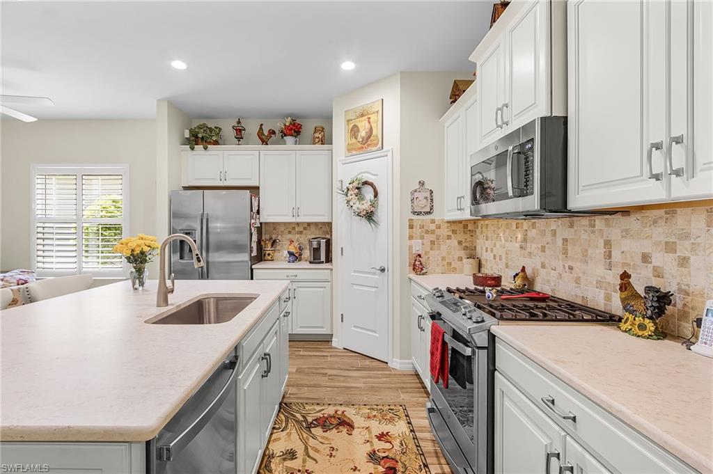 19751 Coconut Harbor Cir Property Photo 9