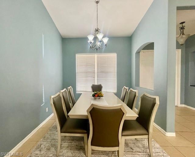 589 Genevieve Dr Property Photo 3