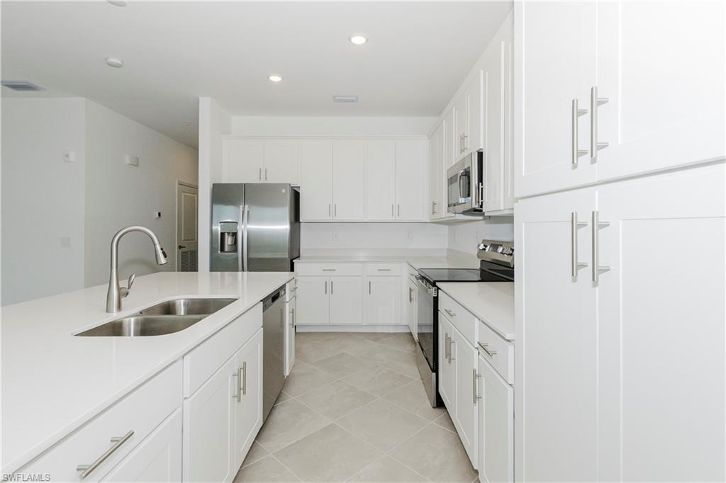 18451 Copperhead Ct N # 545 Property Photo 4