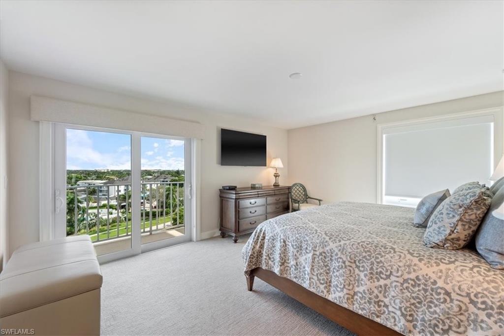 250 Park Shore Dr # 701 Property Photo 17