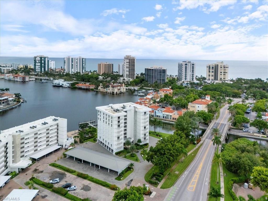 250 Park Shore Dr # 701 Property Photo 30