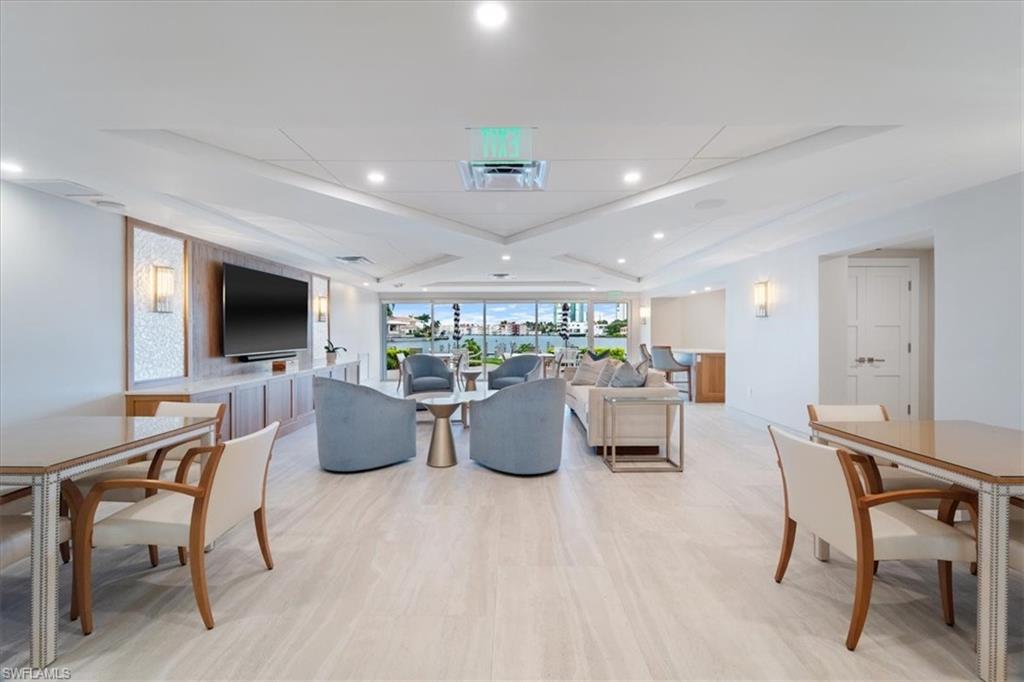 250 Park Shore Dr # 701 Property Photo 33