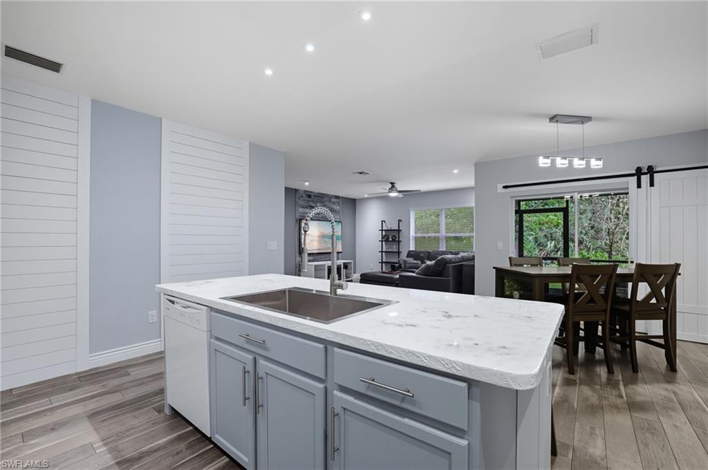 26982 Wildwood Pines Ln Property Photo 6