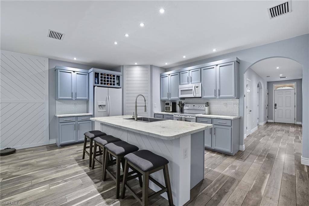 26982 Wildwood Pines Ln Property Photo 7