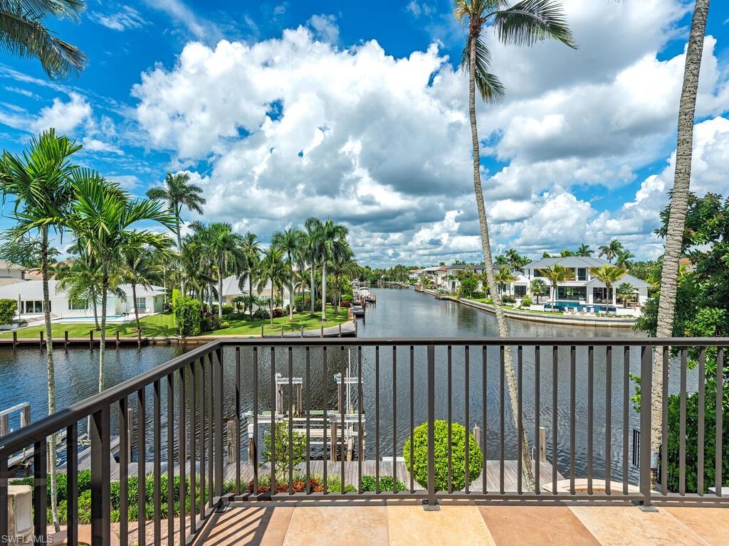 651 21st Ave S Property Photo 26