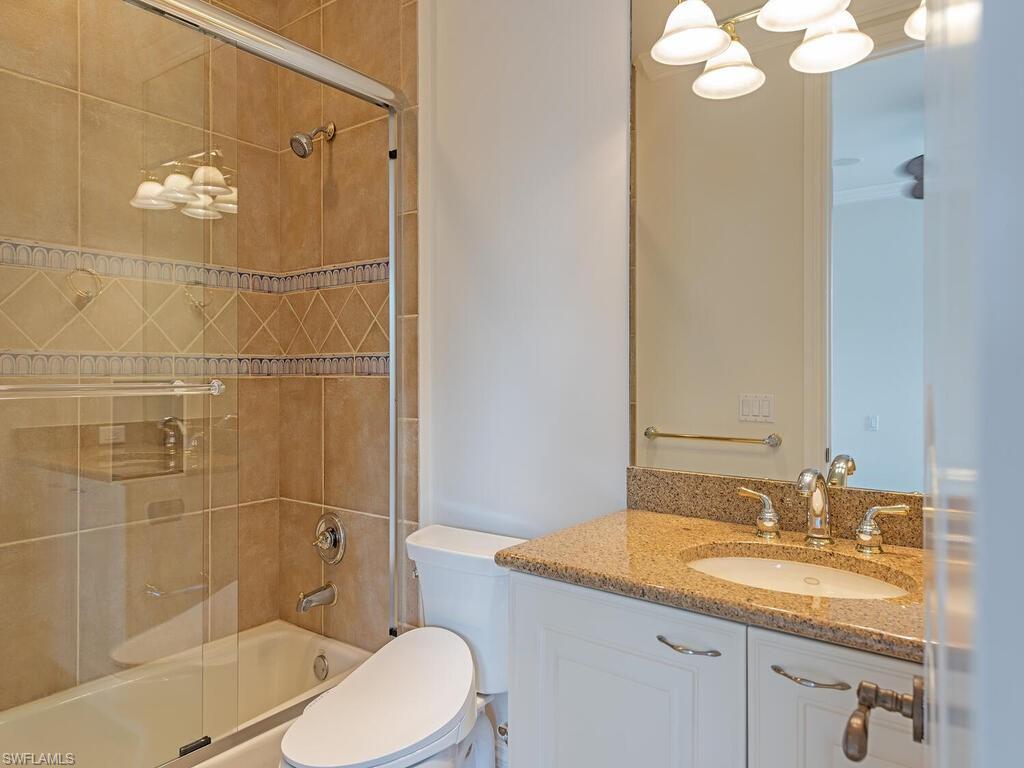 651 21st Ave S Property Photo 30