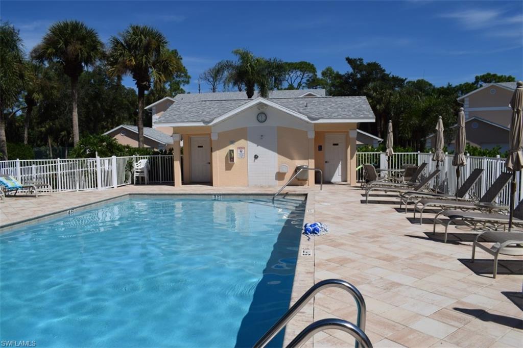 752 Wiggins Lake Dr # 102 Property Photo 21