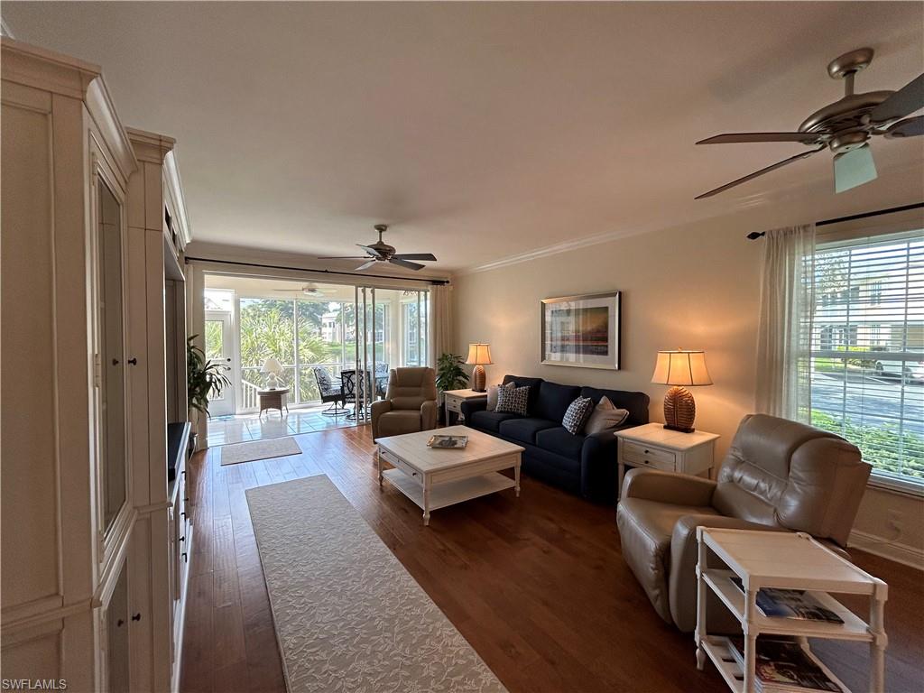 752 Wiggins Lake Dr # 102 Property Photo 22