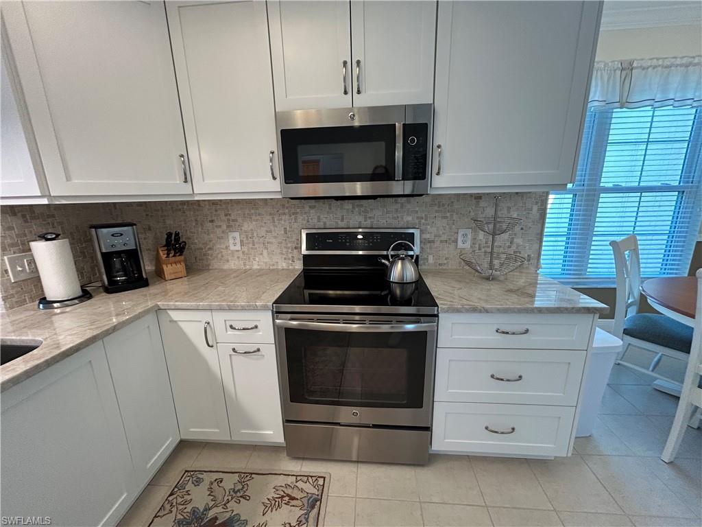 752 Wiggins Lake Dr # 102 Property Photo 23