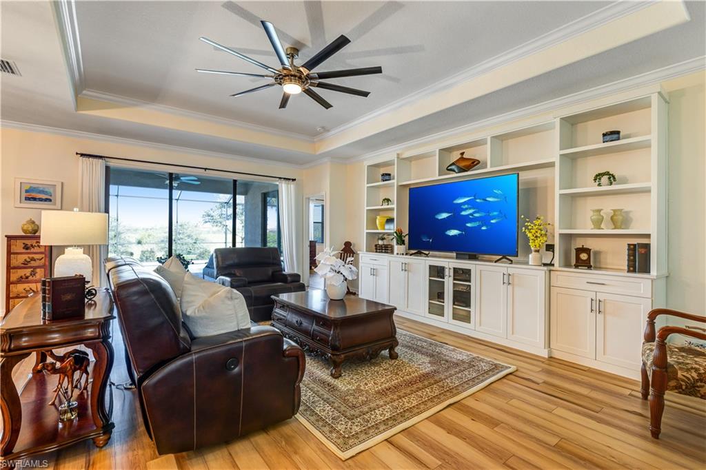 19768 Beechcrest Pl Property Photo 6