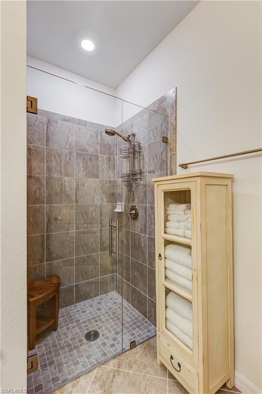 19768 Beechcrest Pl Property Photo 25