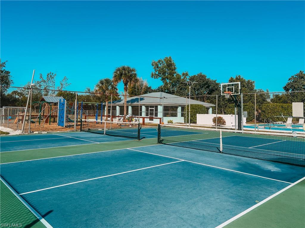 2680 Longboat Dr Property Photo 40
