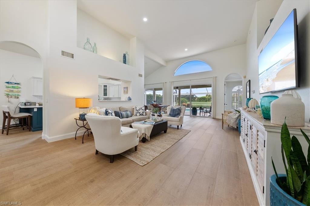 171 Via Napoli Property Photo 6