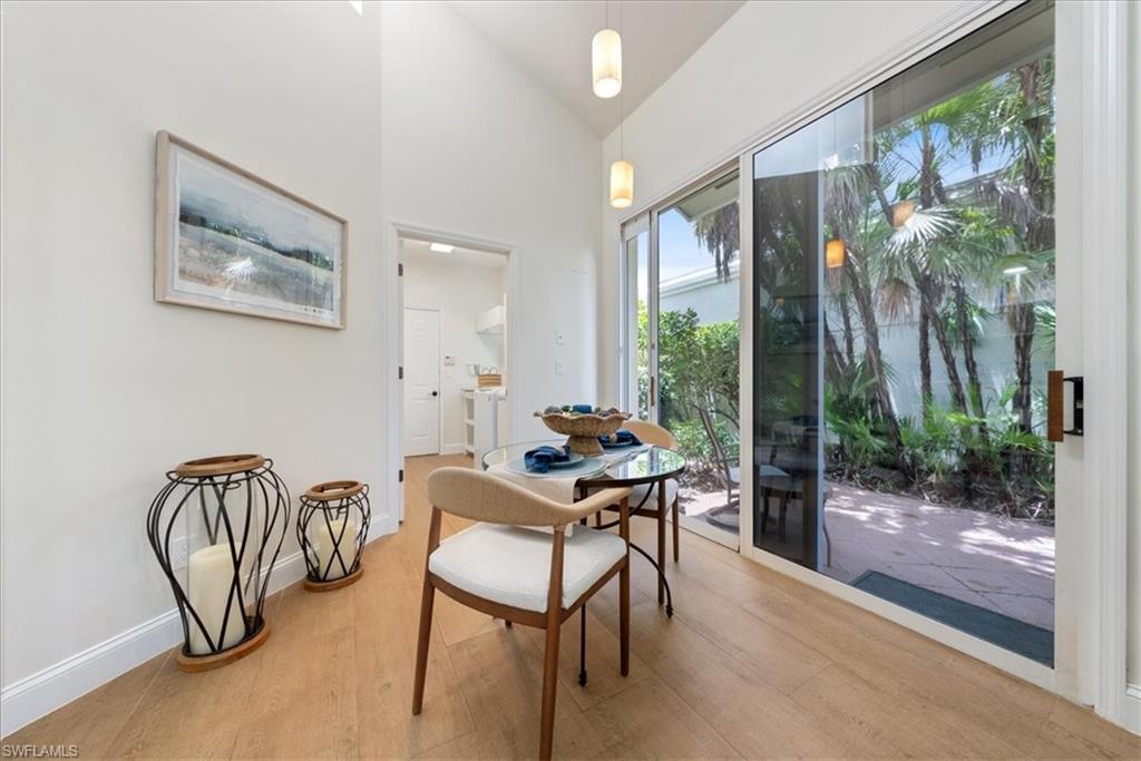 171 Via Napoli Property Photo 13