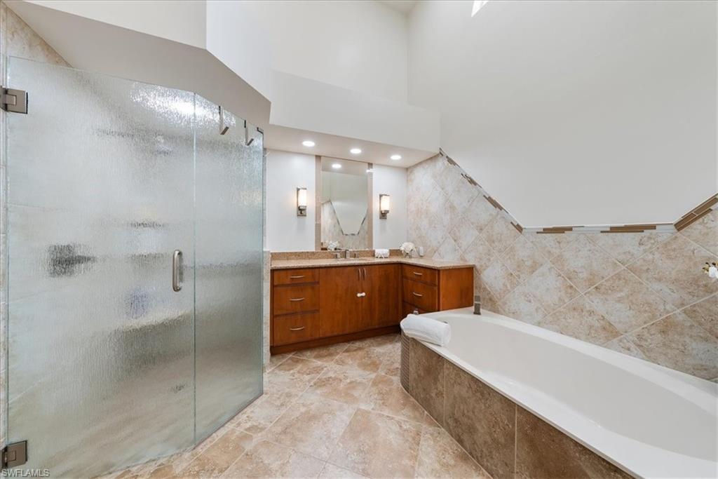 171 Via Napoli Property Photo 21