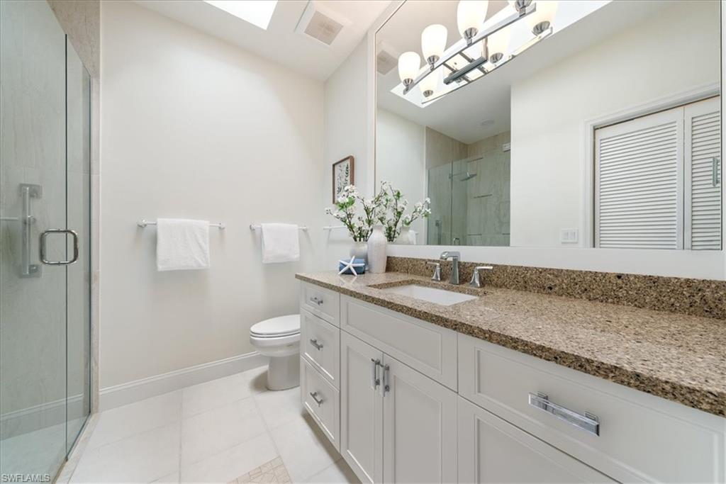 171 Via Napoli Property Photo 24