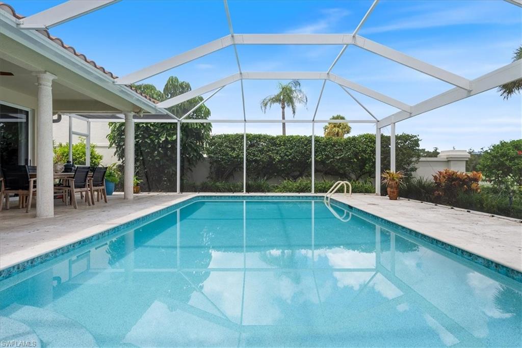 171 Via Napoli Property Photo 33