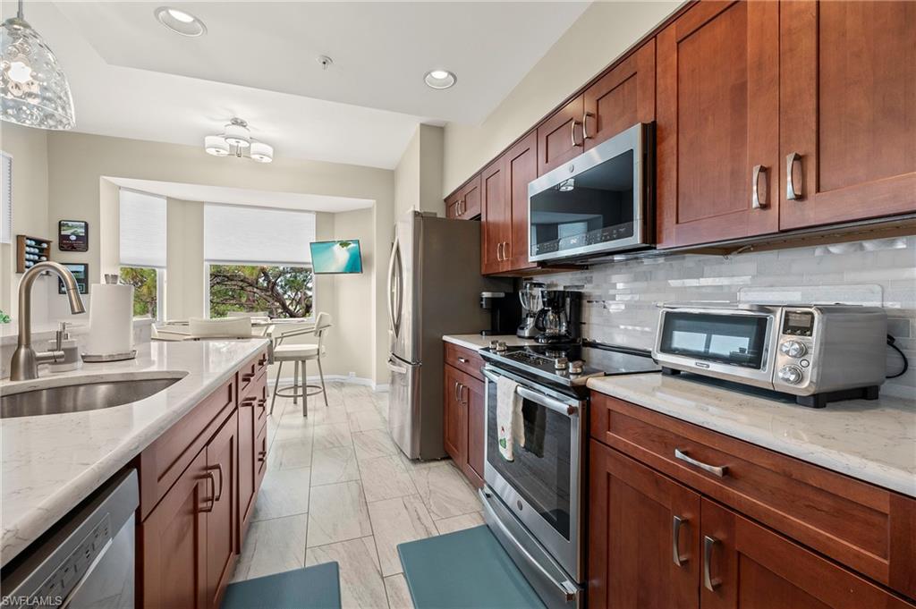 9350 Highland Woods Blvd # 4401 Property Photo 9