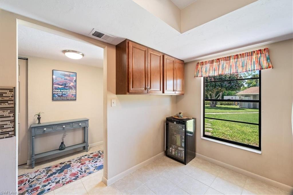 141 Cypress Way E # D Property Photo 11