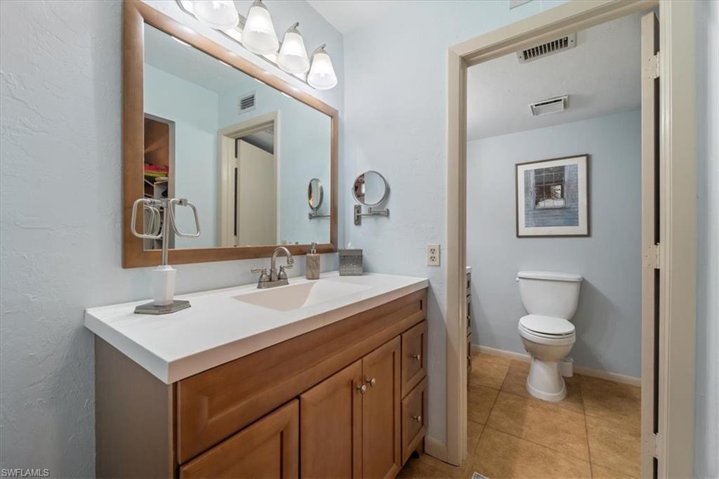 141 Cypress Way E # D Property Photo 16