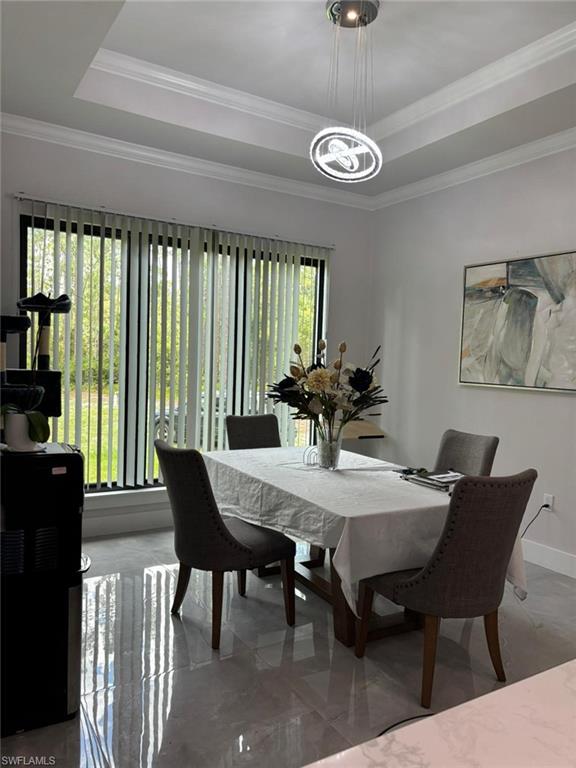 1412 22nd Ave Ne Property Photo 4