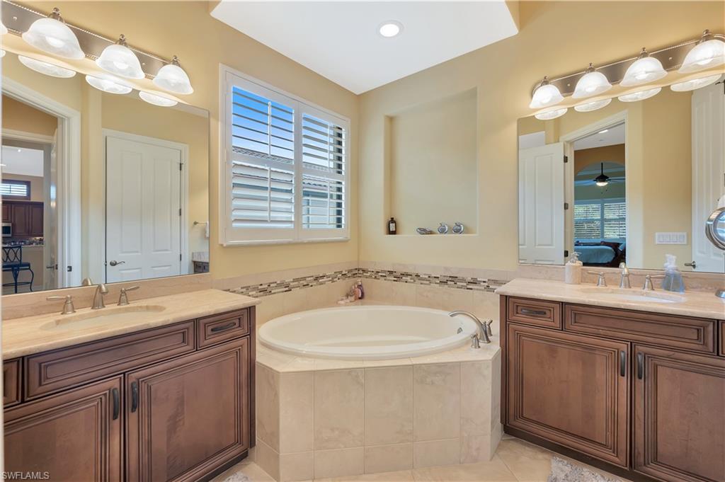 15903 Secoya Reserve Cir Property Photo 23